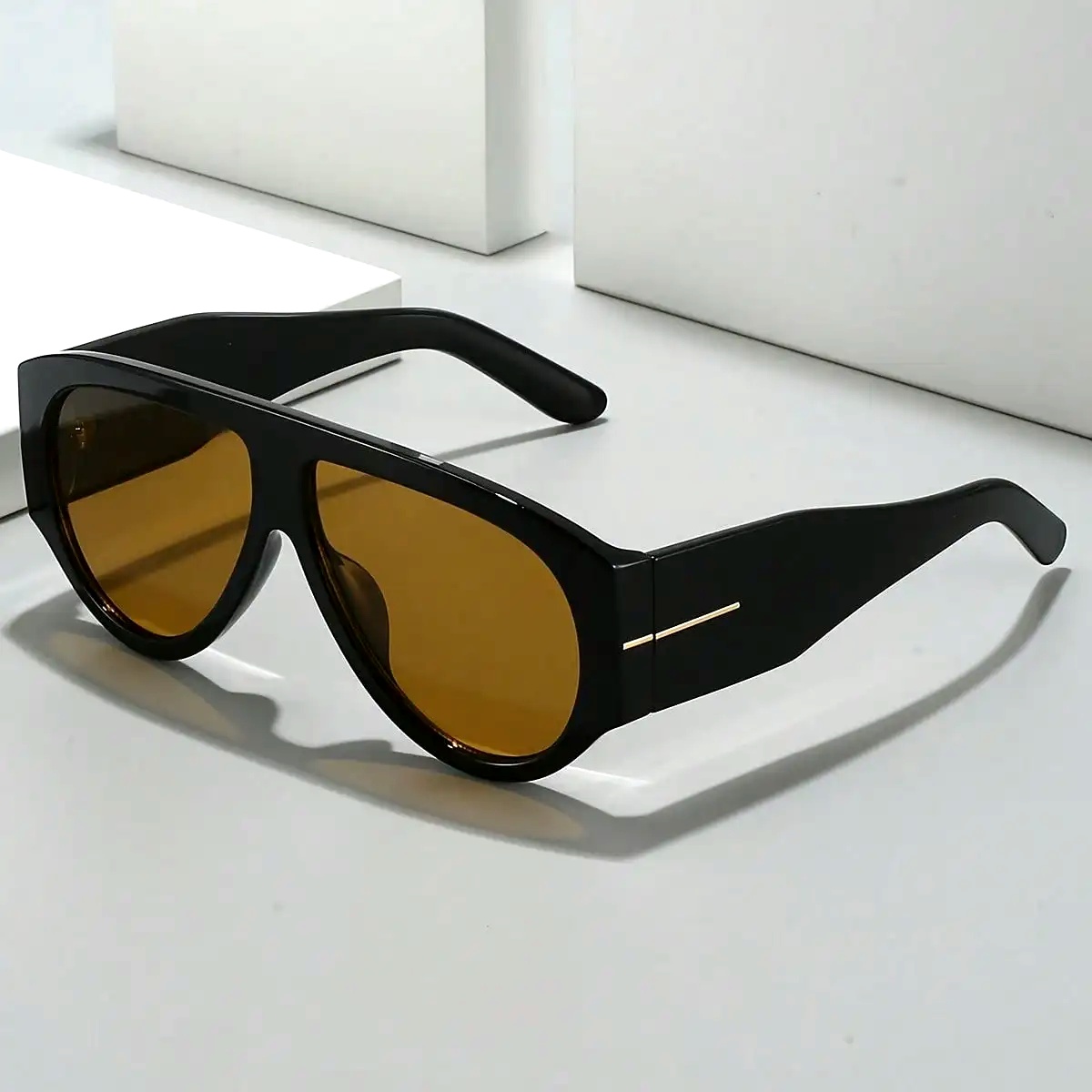 Men Formal Wear Photoshoot - UV400 Vintage Oversized Sunglasses Unisex Lightweight