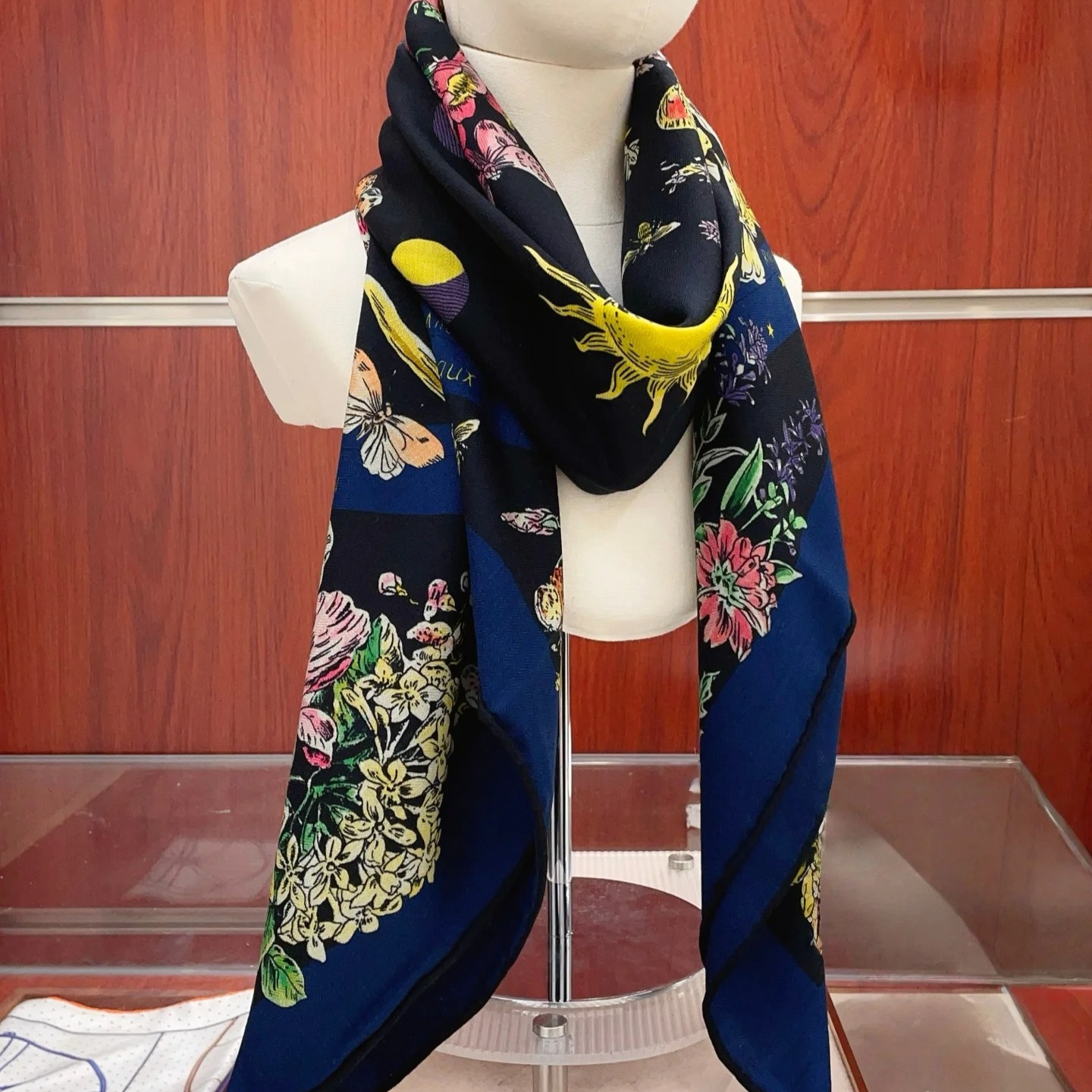 New Cashmere Square Scarf Doub - Windsor Knot Tie incelemesi ve fiyatı